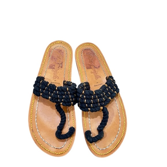 Free People Black & Tan casual Rope leather sole toe flat Sandals size EU 41 - Picture 3 of 9
